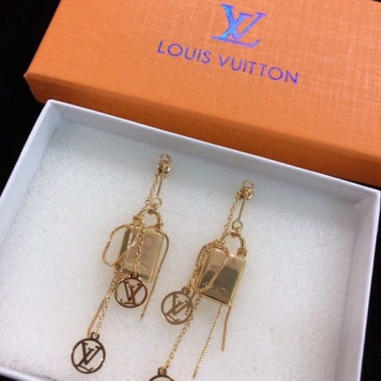Earrings that express individuality 2023SS LOUIS VUITTON Louis Vuitton Earrings that express individuality 2023SS LOUIS VUITTON Louis Vuitton